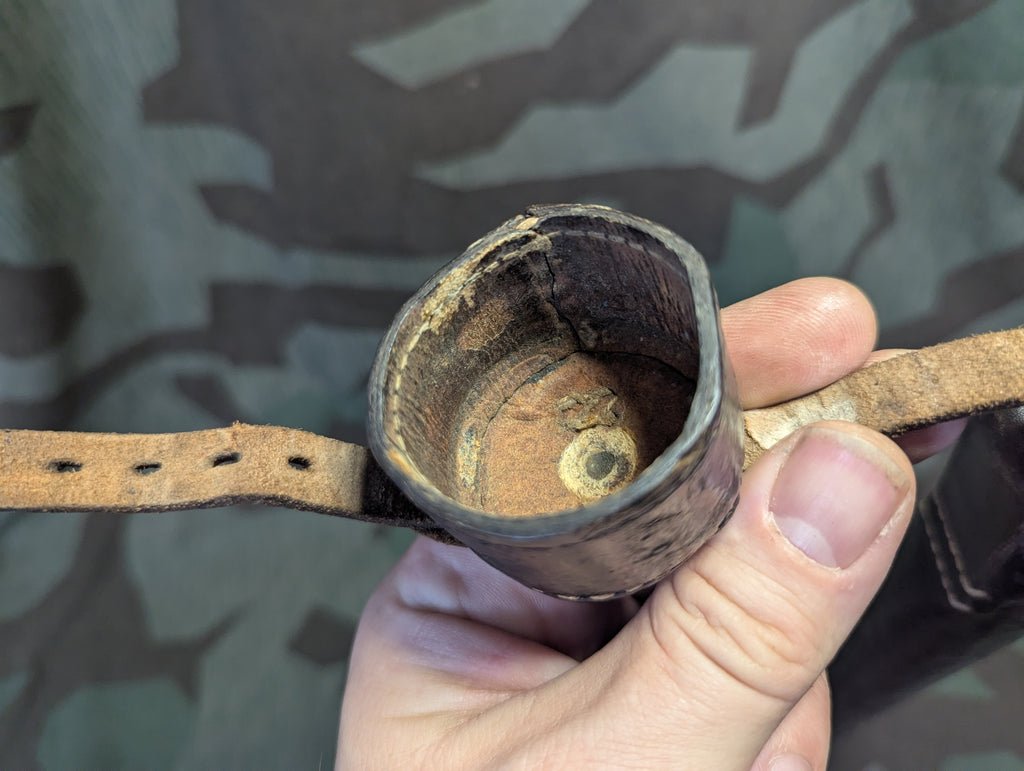 Wehrmacht Camera Tripod Bilora 1940 with Pressstoff Case — image 4