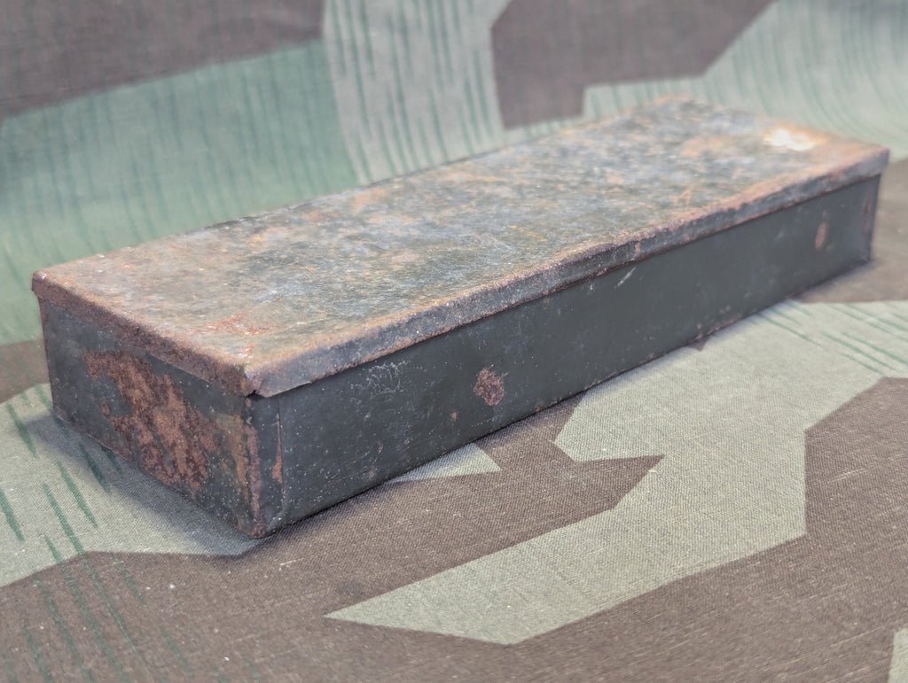 MG34 Spare Parts Tin — image 5