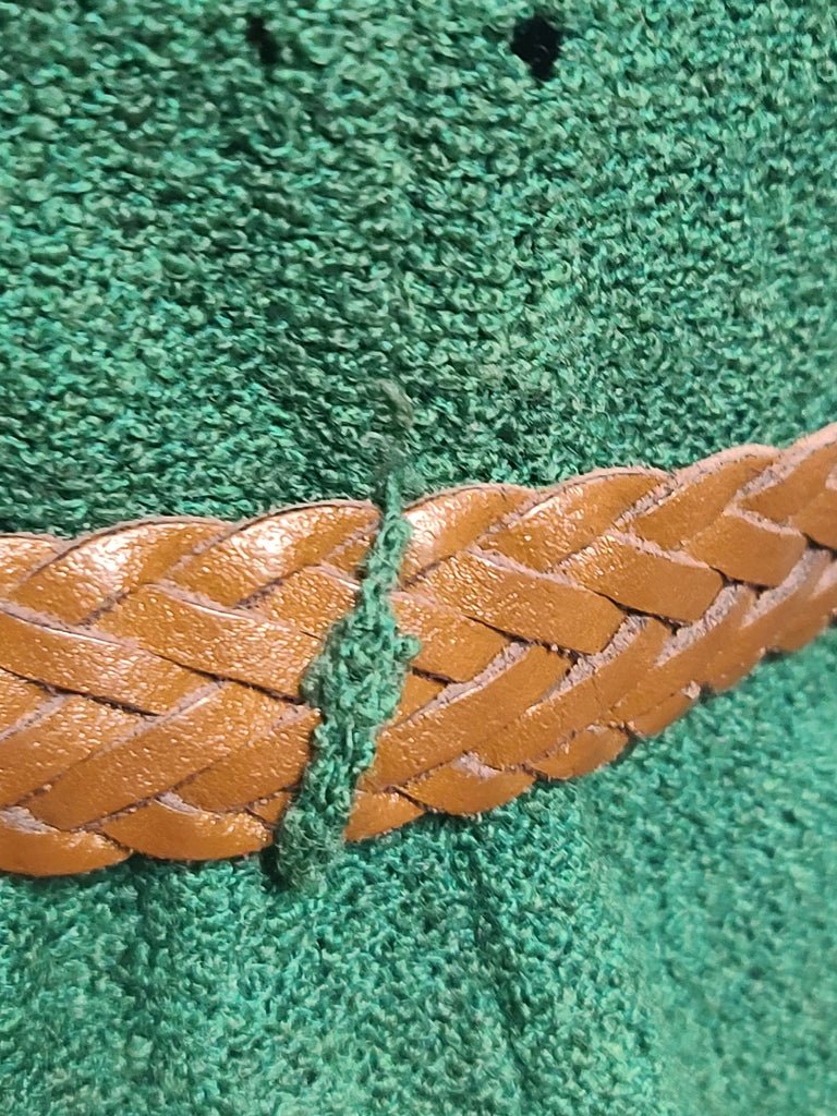 Green Knit Top and Skirt Set(B-36' W-26' H-36') — image 14