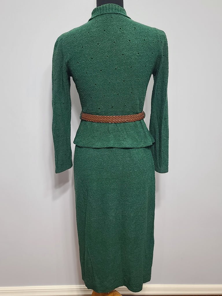 Green Knit Top and Skirt Set(B-36' W-26' H-36') — image 2
