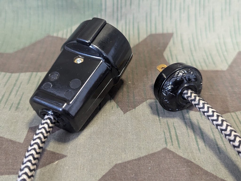 Original Kaiser Ideal Work Station Lamp — image 17