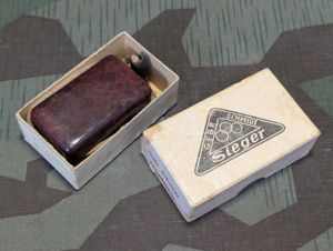 Sieger Razor Sharpener Bakelite in Box Repaired String