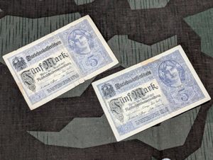 Lot of 2 x 1917 - 5 Mark Notes