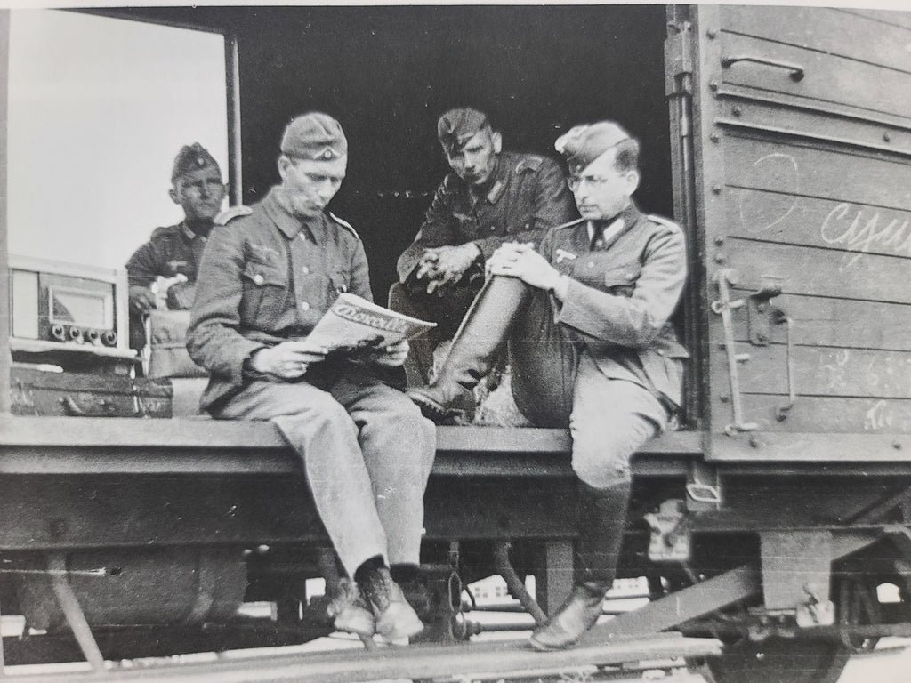 Koralle Magazine Nr.48 30 November 1941 USA Anti-Nazi Rally — image 11