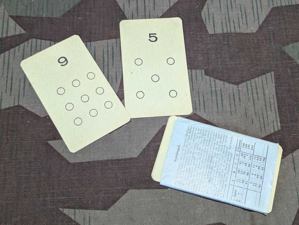 Punktum Card Game D.R.G.M. — image 3