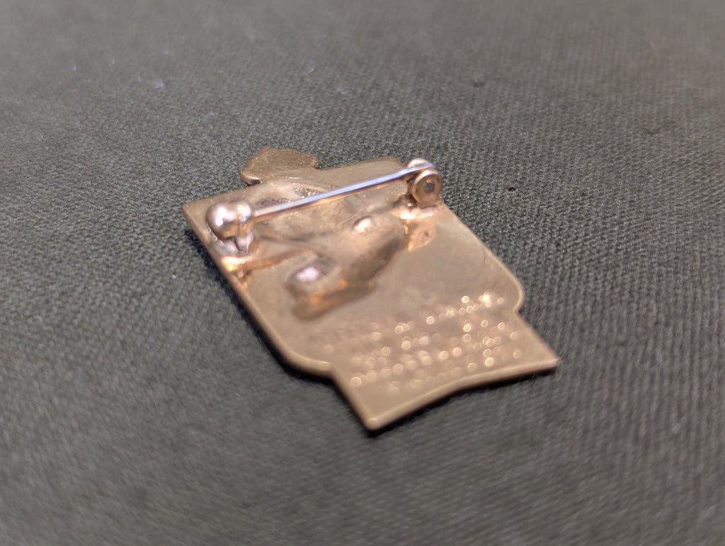 British War Relief Society Pin 'Dieu et mon Droit' — image 5