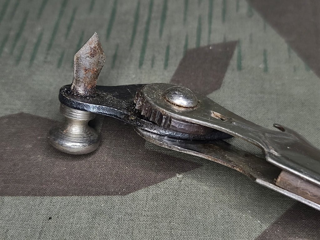 Record Can & Bottle Opener — image 4