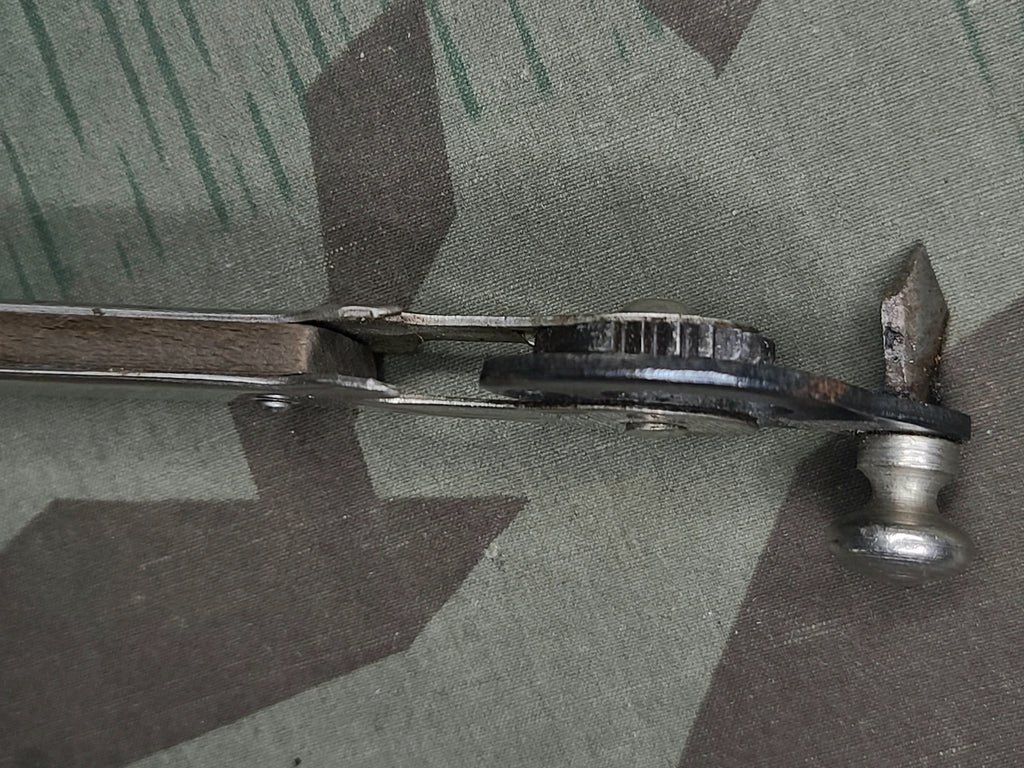 Record Can & Bottle Opener — image 5