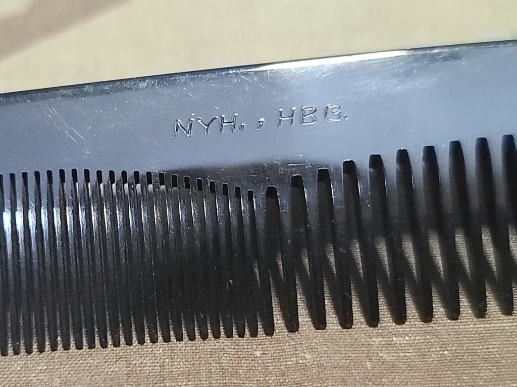Gummi-Kamm Black Comb — image 3