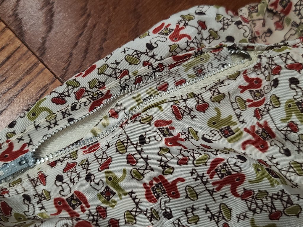 Elephant Novelty Print Dress(B-44.5' W-38' H-49') — image 29