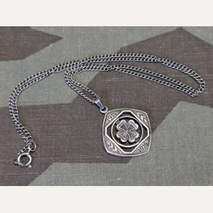 1914 1916 Iron Cross Clover Necklace