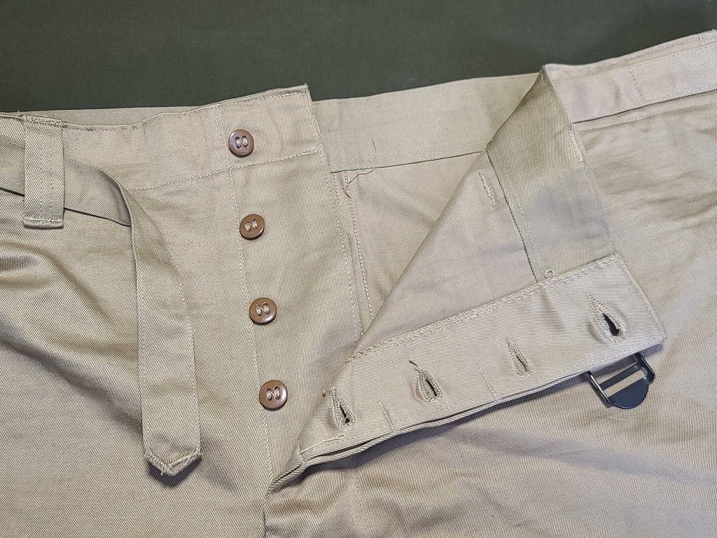 Original Shorts, Athletic Size 42 — image 10