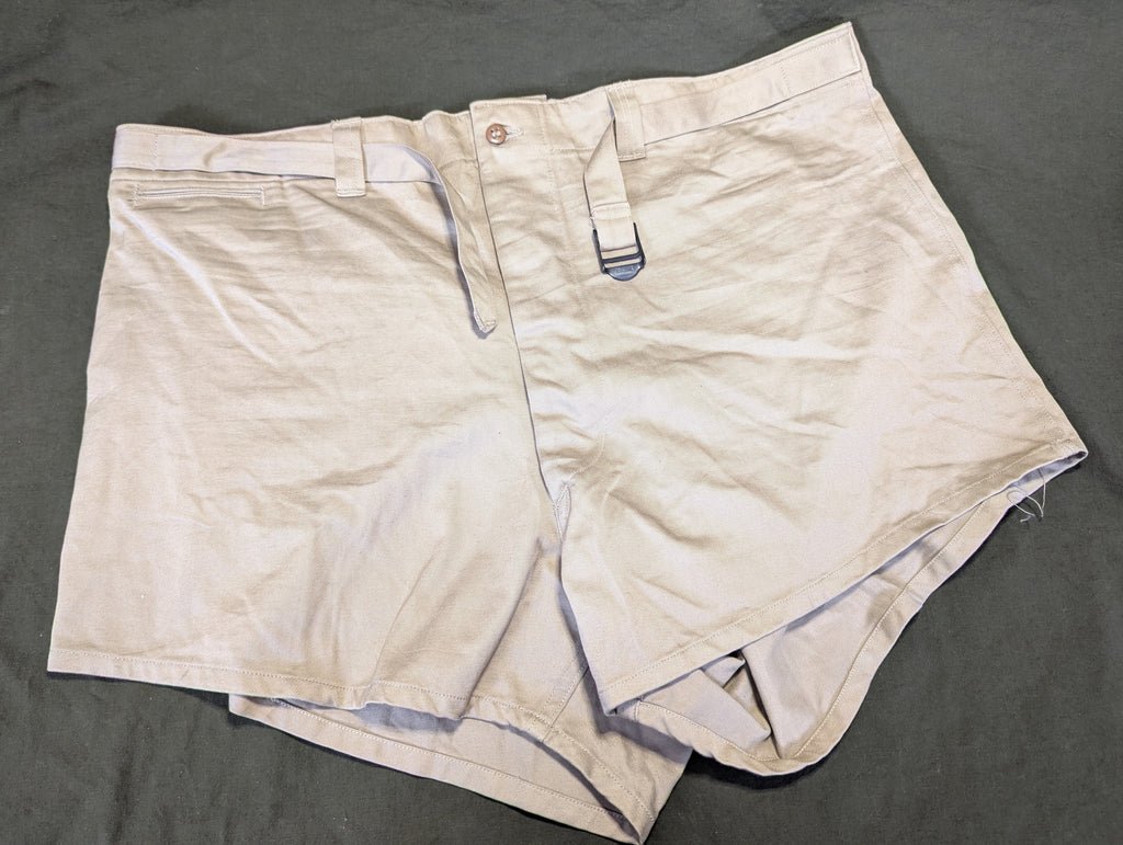 Original Shorts, Athletic Size 42 — image 3