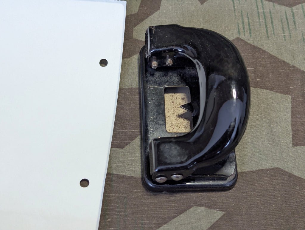 Leitz No. 58 Hole Punch Working — image 4
