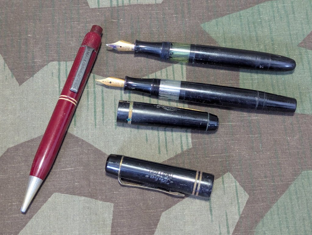 Leather Pen and Pencil Case With Contents — image 7