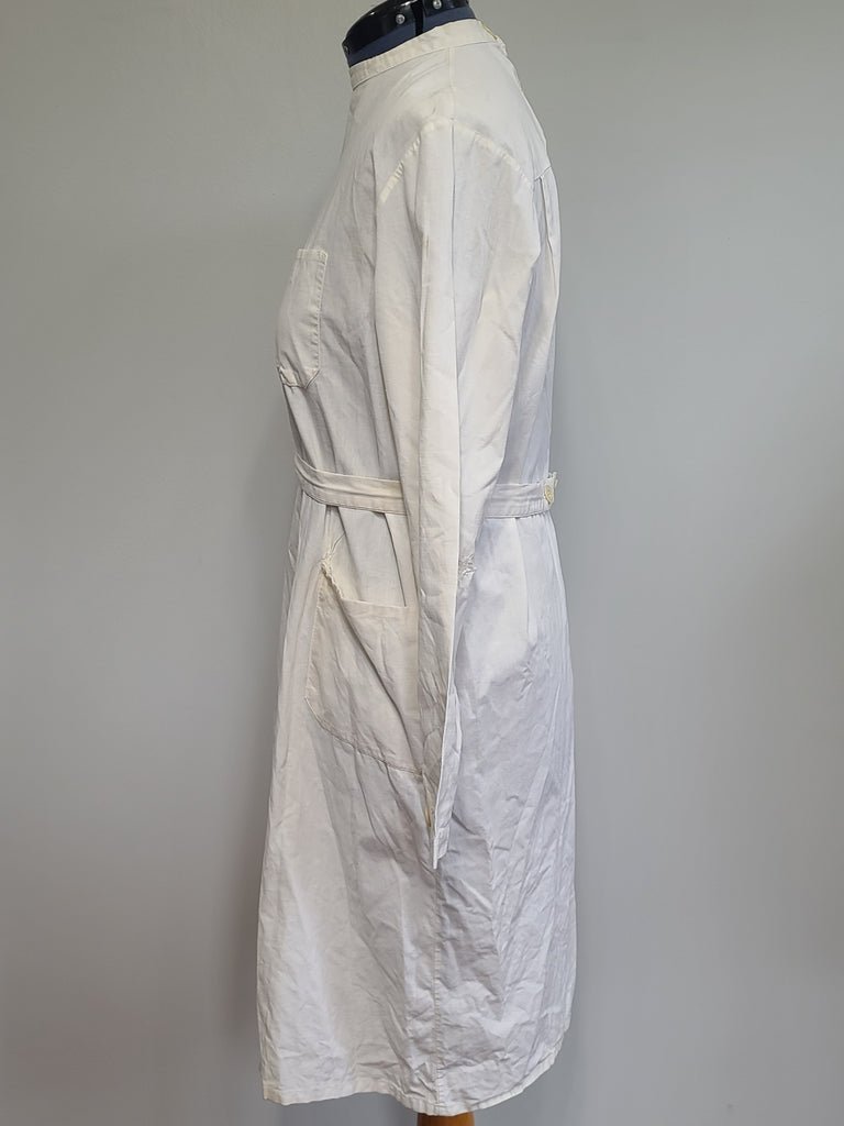 German Medical Surgery Apron — image 2