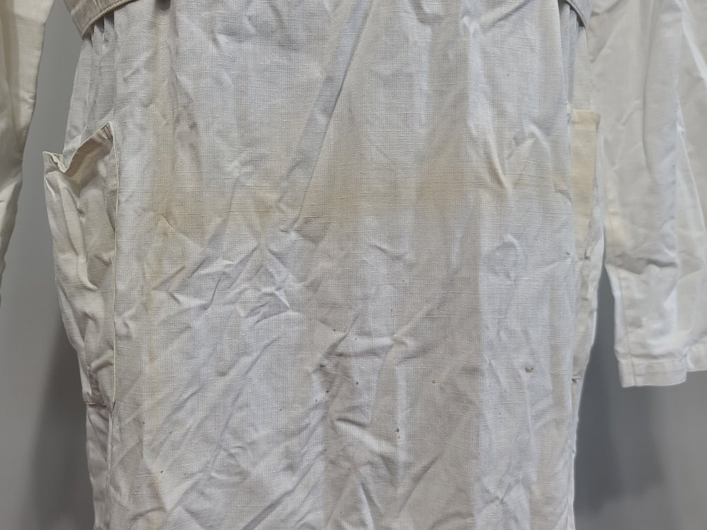 German Medical Surgery Apron — image 21