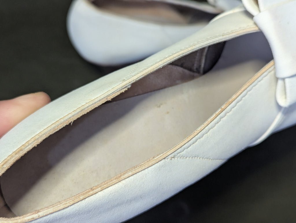 White Marine Corps Bow Pump Shoes in Box — image 12