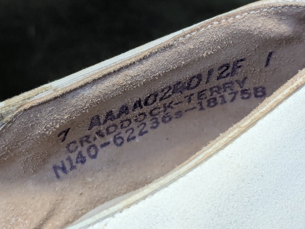 White Marine Corps Bow Pump Shoes in Box — image 8