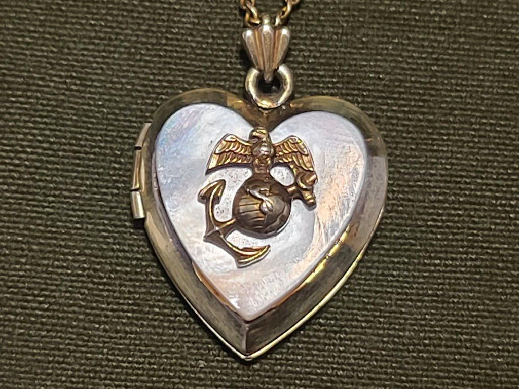 Marine Corps Sweetheart Heart Locket Necklace Mother of Pearl — image 2