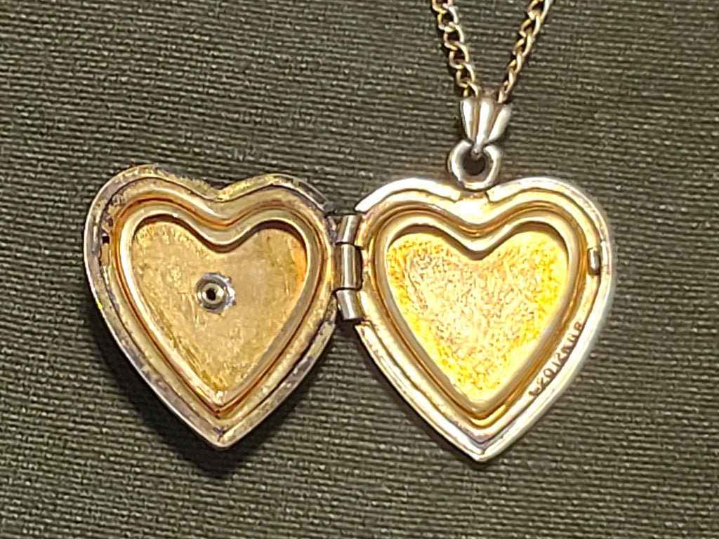 Marine Corps Sweetheart Heart Locket Necklace Mother of Pearl — image 4
