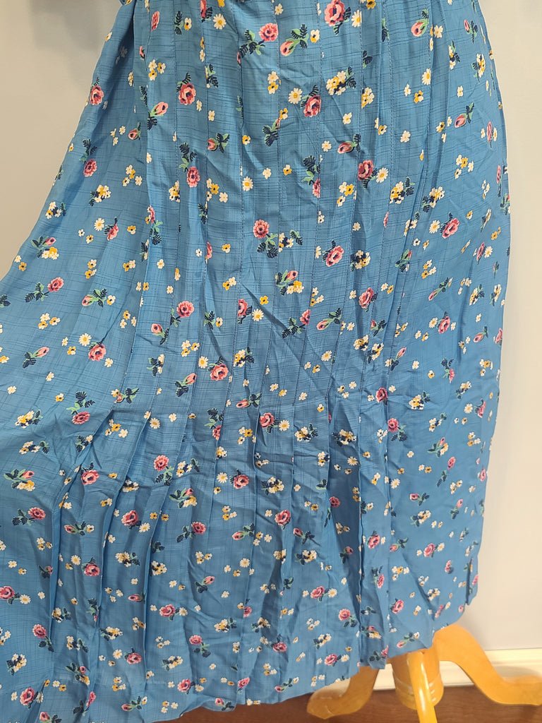 Blue Flower Print Dress and Belt(B-41' W-36' H-44') — image 10