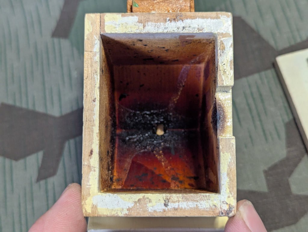 Vintage Räucherhaus German House — image 8