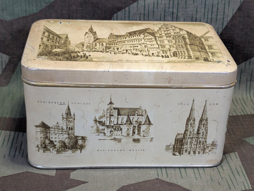 Pre-War German Bahlsen Cookie Tin — image 3
