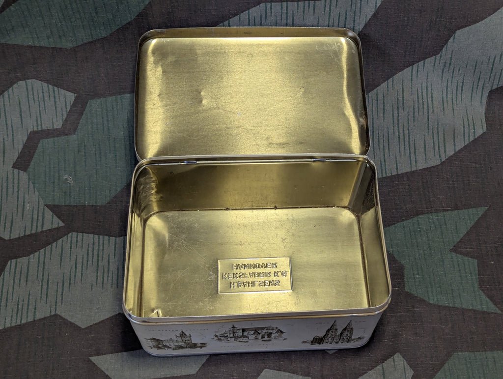 Pre-War German Bahlsen Cookie Tin — image 8