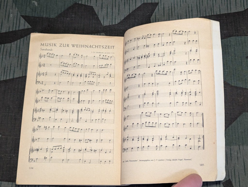 Deutsche Kriegs Weihnacht NSDAP Published 1942 — image 11