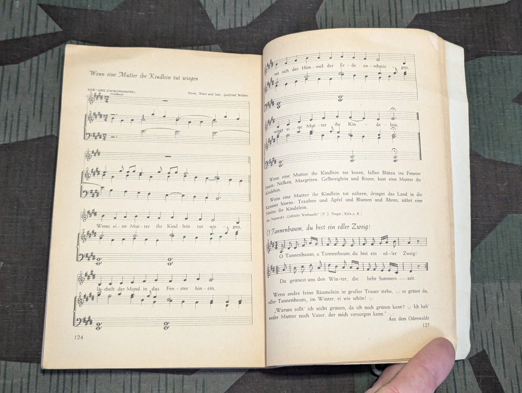 Deutsche Kriegs Weihnacht NSDAP Published 1942 — image 12