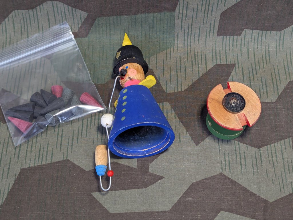 Räuchermann Policeman 'Schutzmann' — image 5