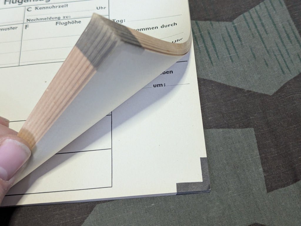 Original Blank Form Booklet for Luftwaffe Flight Records 1942 — image 3