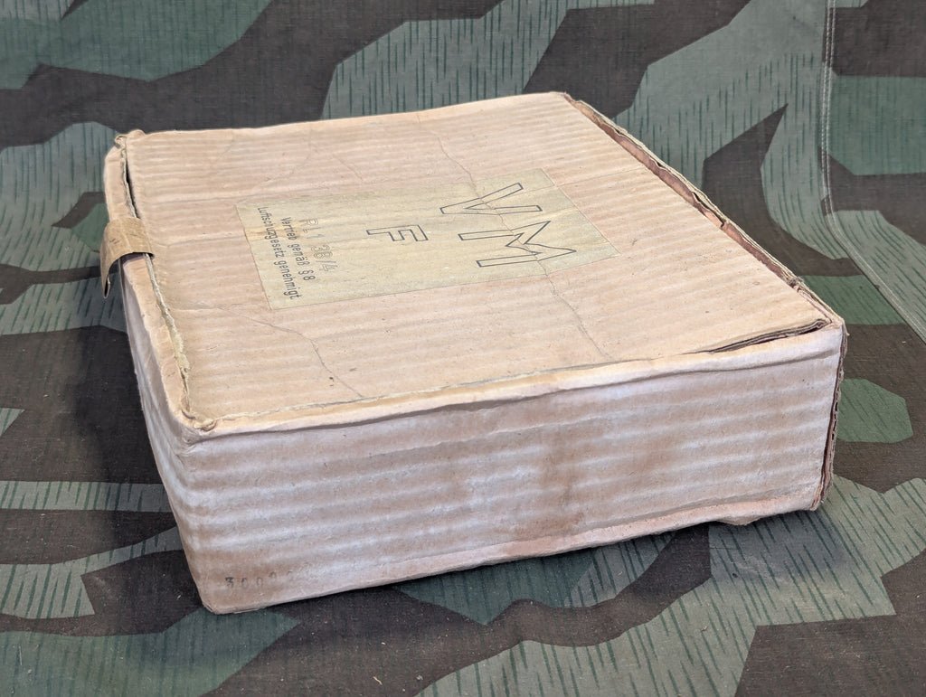 VM37 Volksgasmaske Luftschutz Gas Mask w/ Box — image 19