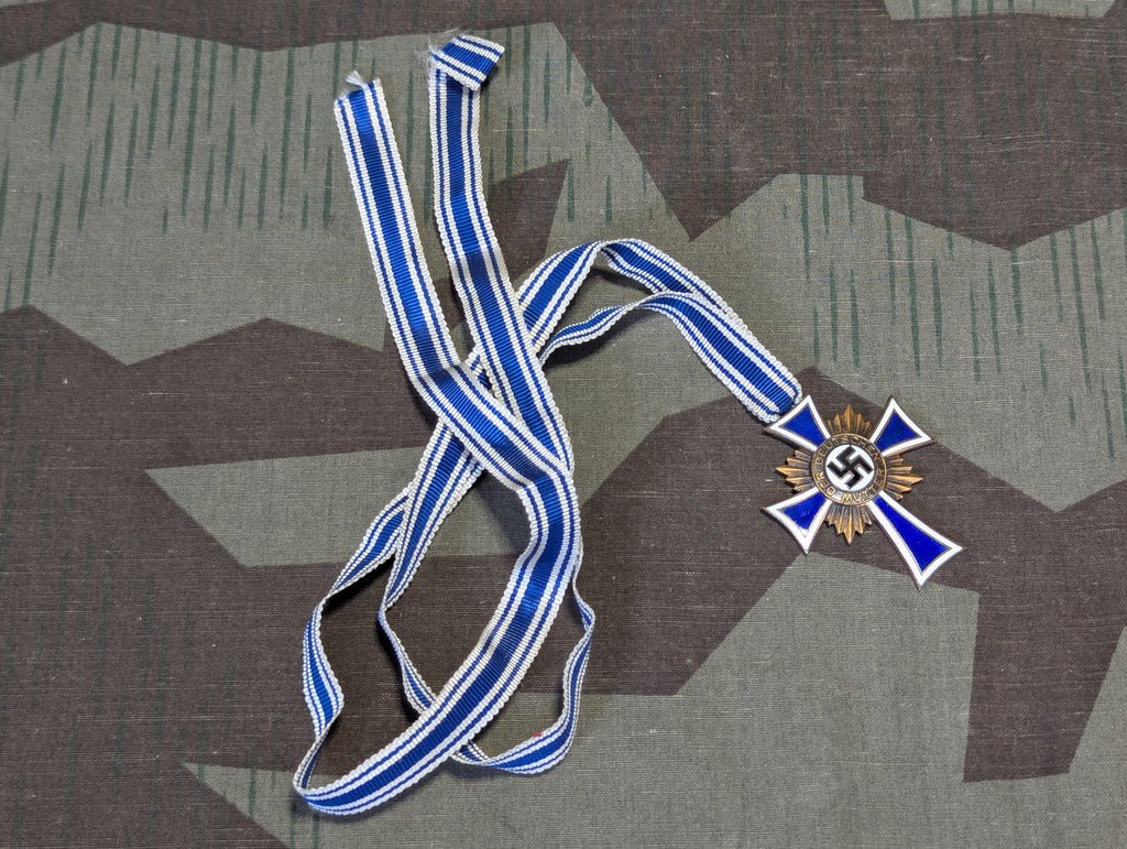 Mother's Cross in Bronze with Original Ribbon — image 2