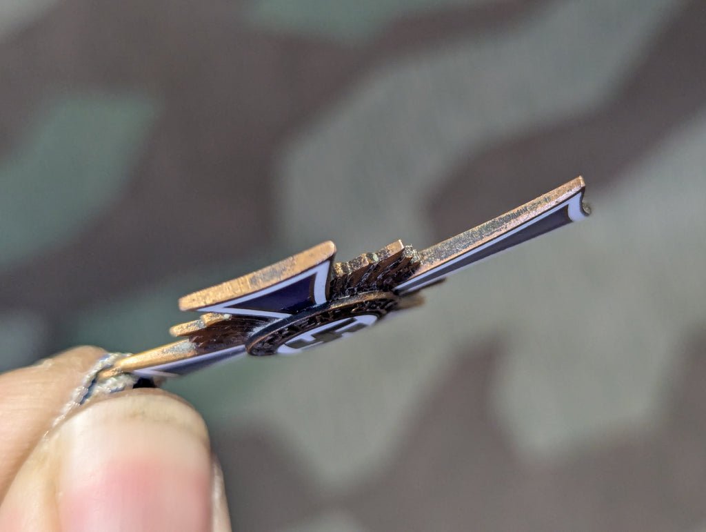 Mother's Cross in Bronze with Original Ribbon — image 4