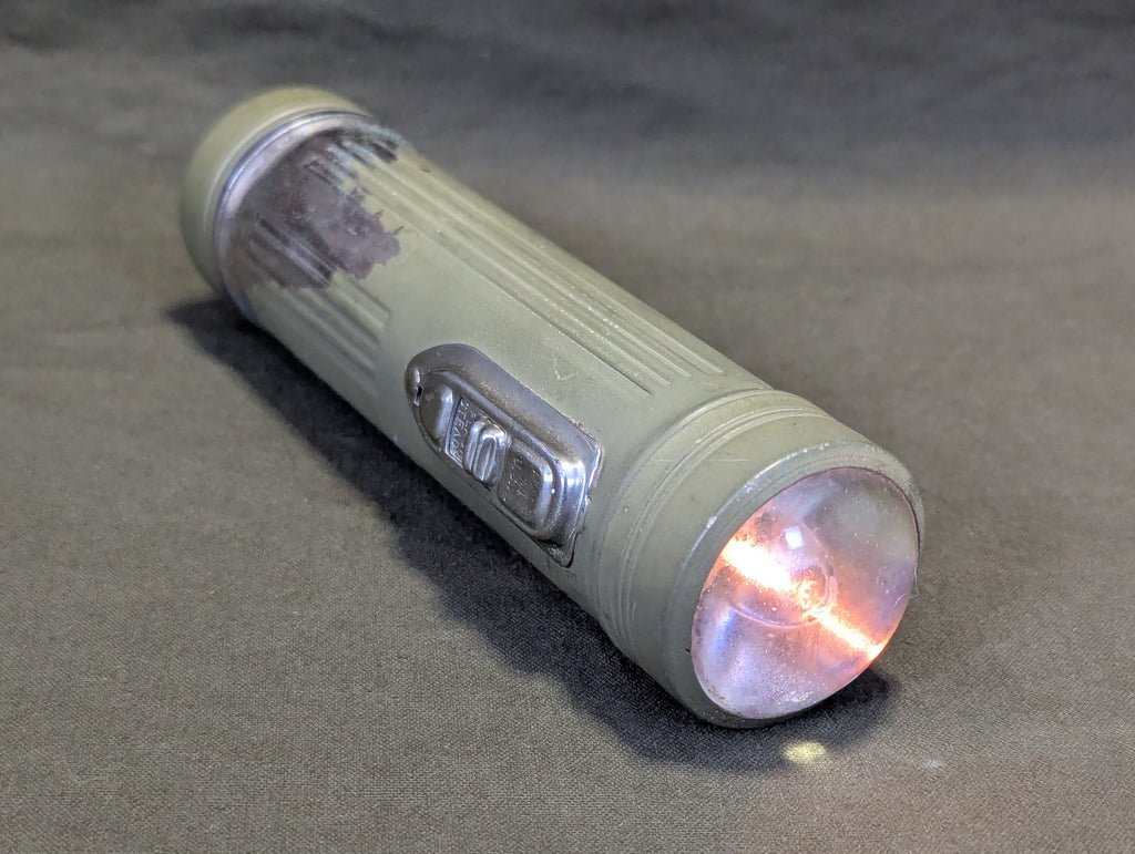 USA Made Flashlight — image 2