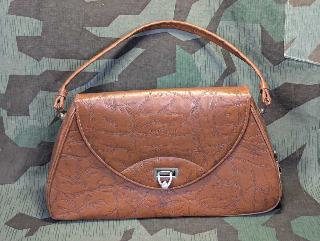 German Purse with Umbrella Pocket