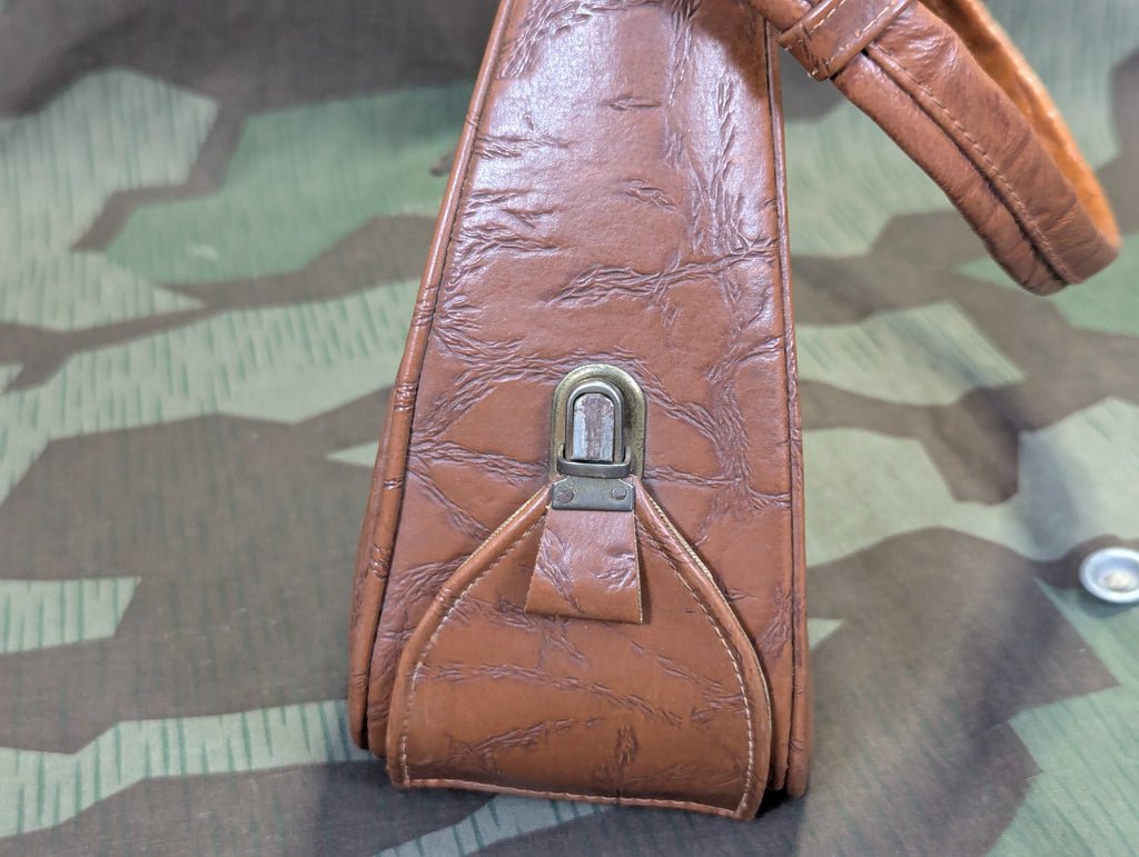 German Purse with Umbrella Pocket — image 3