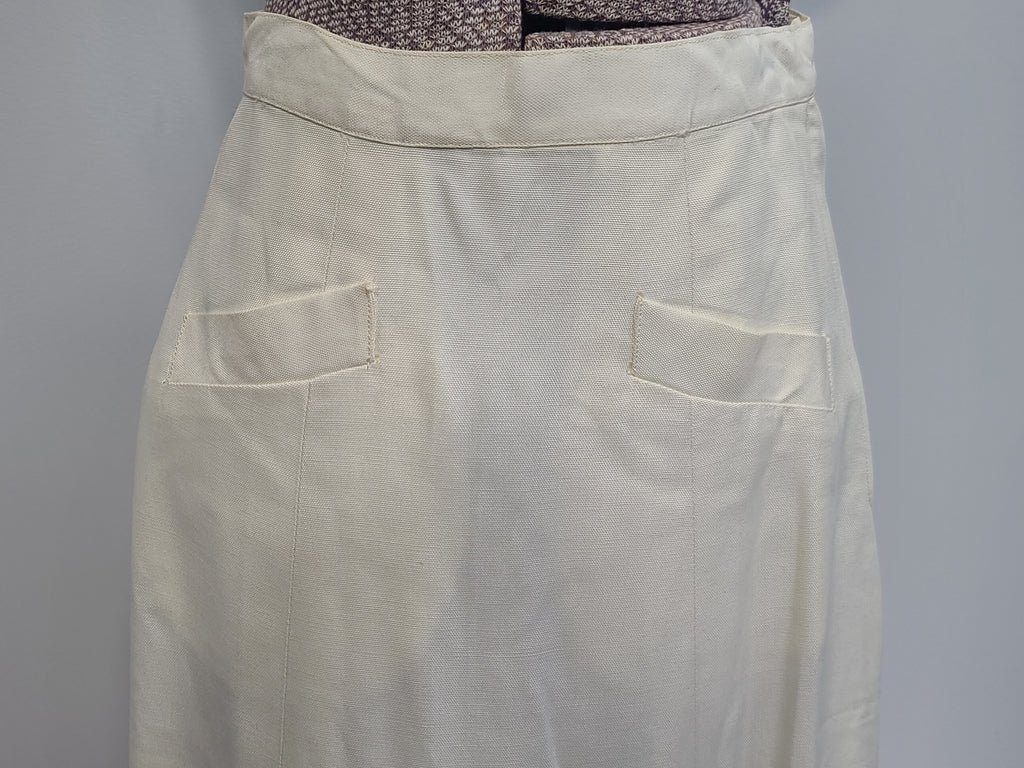 US Navy WAVES White Uniform Jacket & Skirt(B-36' W-24' H-34') — image 21