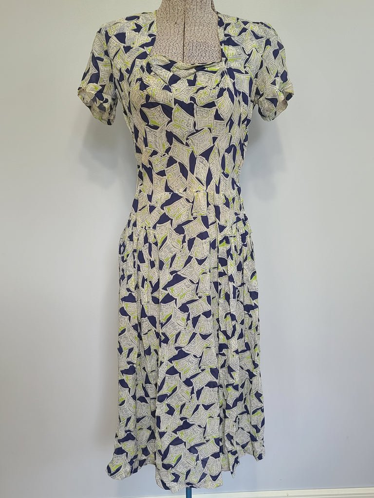 Newspaper Novelty Print Dress (as-is)(B-34' W.25.5' H-34')
