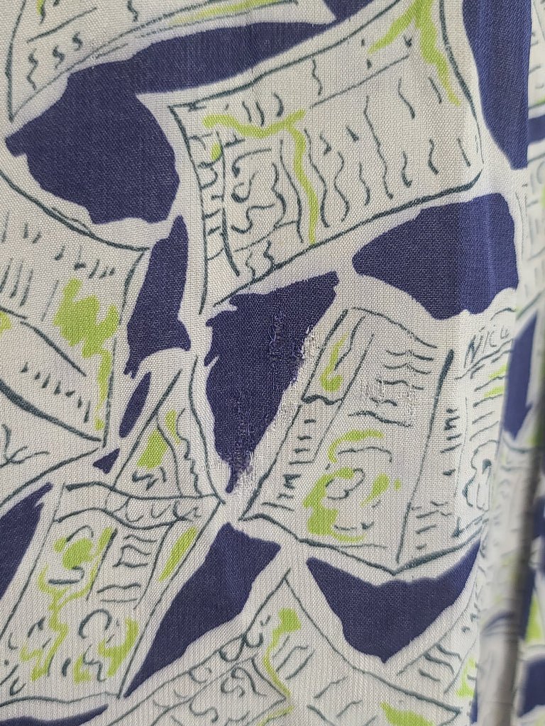 Newspaper Novelty Print Dress (as-is)(B-34' W.25.5' H-34') — image 13