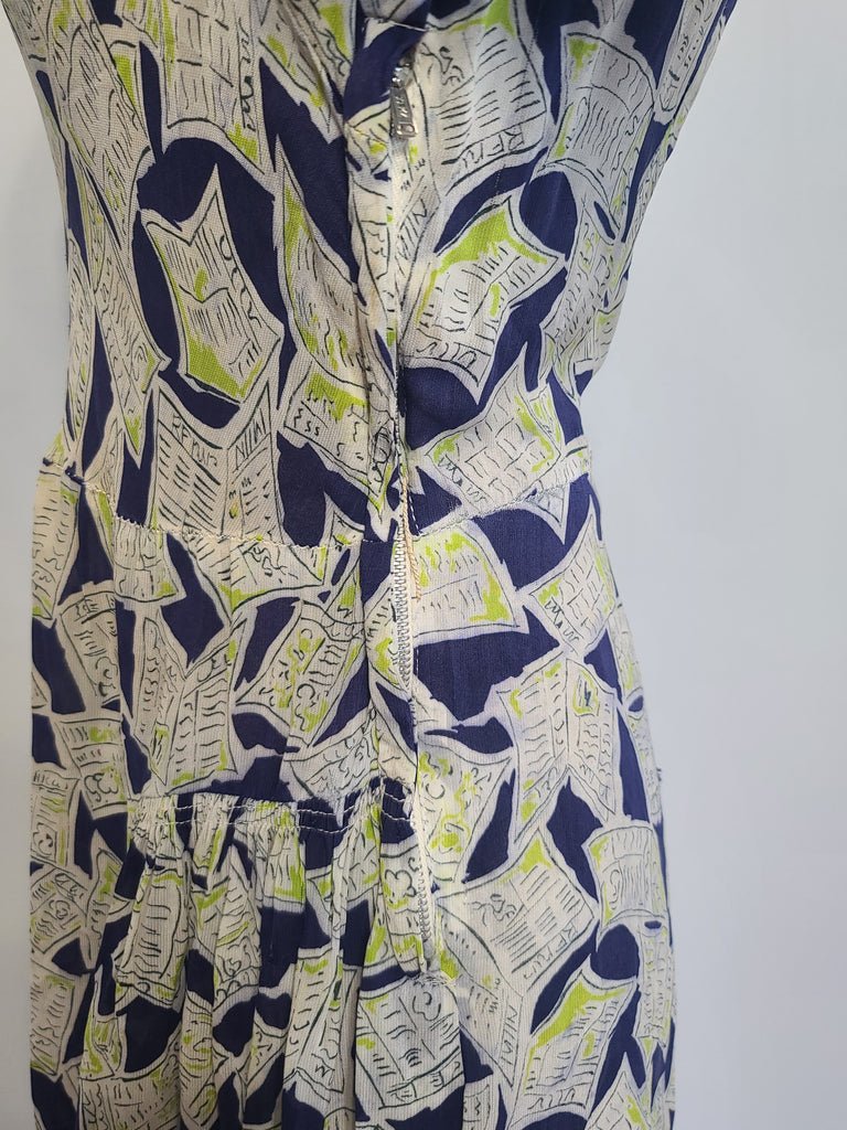 Newspaper Novelty Print Dress (as-is)(B-34' W.25.5' H-34') — image 18