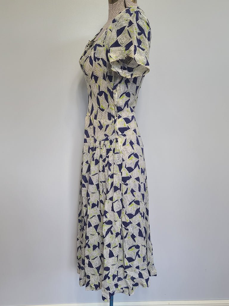 Newspaper Novelty Print Dress (as-is)(B-34' W.25.5' H-34') — image 2