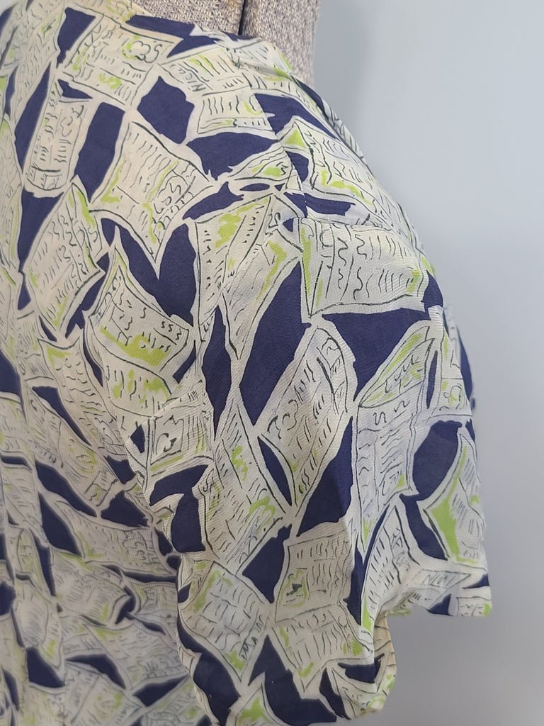 Newspaper Novelty Print Dress (as-is)(B-34' W.25.5' H-34') — image 25