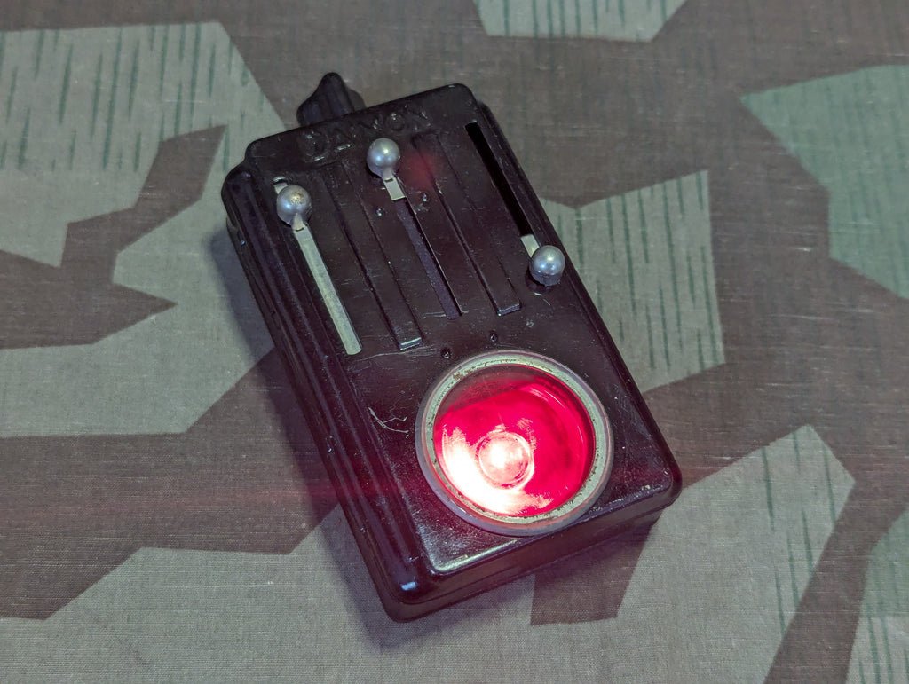 Daimon Wehrmacht Flashlight Wire Button Loop — image 7