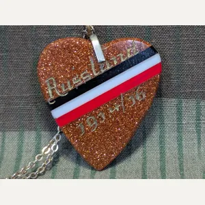 Russland 1914-16 Goldstone Sweetheart Necklace