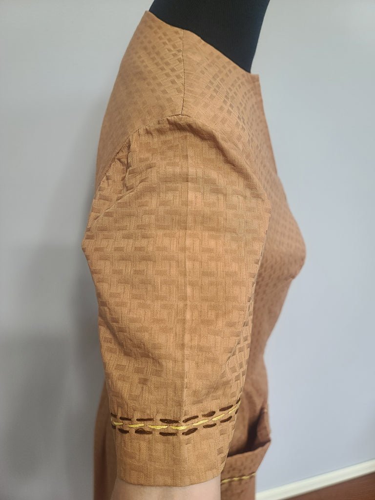 Brown Zipper Front Dress(B-40' W-31.5' H-40') — image 10