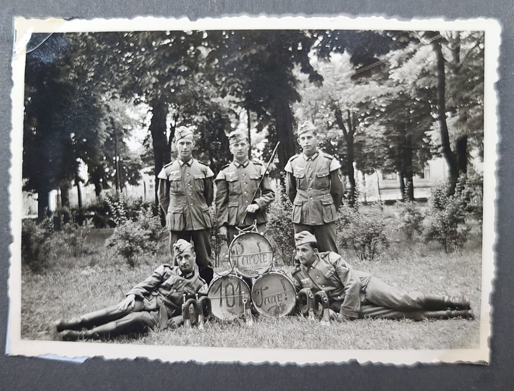 German Photo Album Wehrdienst-Ehrendienst Full Album (81 photos) — image 19