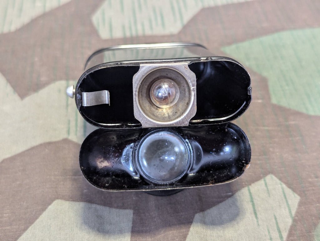 German Flashlight — image 6